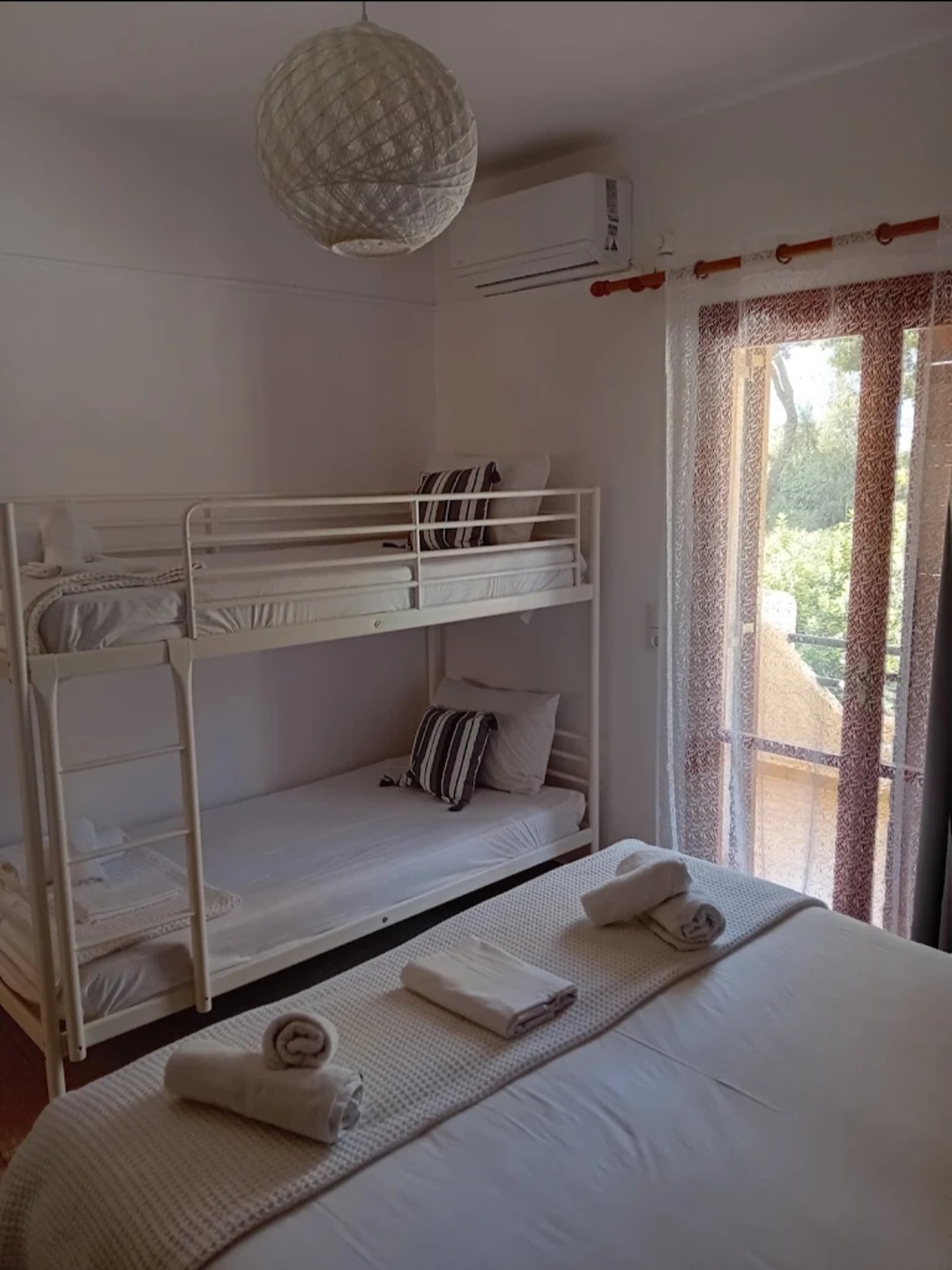 Evita's Resort Pool Askeli Poros